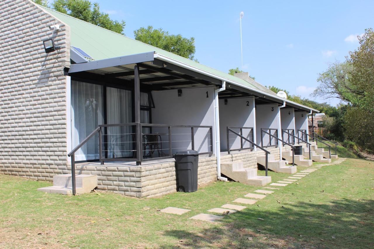 At The River Guest House Kroonstad Εξωτερικό φωτογραφία